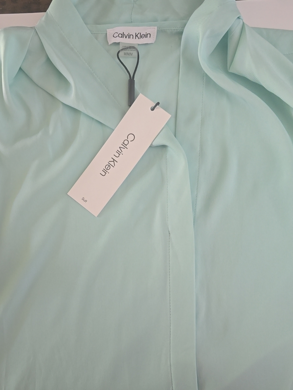 Calvin Klein Womens V-Neck Flutter Sleeve Blouse Size Medium NWT - Picture 7 of 7